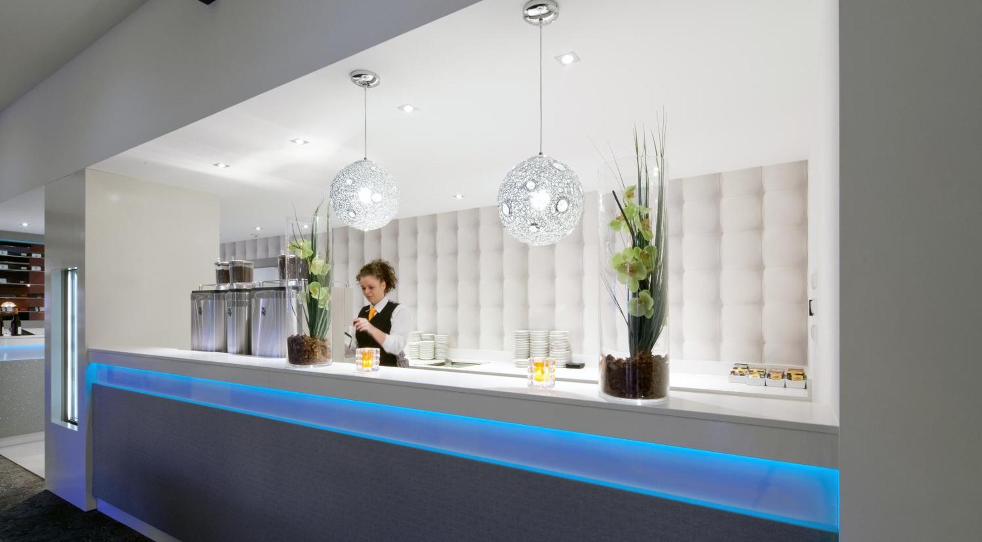 Van Der Valk Hotel Wieringermeer Вирингерверф Экстерьер фото