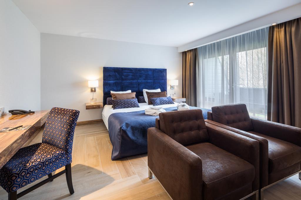 Van Der Valk Hotel Wieringermeer Вирингерверф Экстерьер фото
